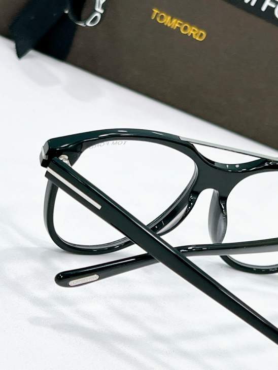 Picture of Tom Ford Sunglasses _SKUfw80536924fw